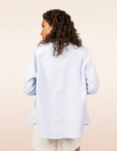 Load image into Gallery viewer, SAINT JAMES Myriam Classic Shirt

