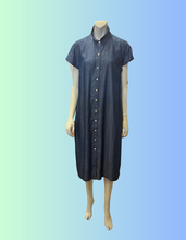 Load image into Gallery viewer, TOMMY BAHAMA - Denim Dress
