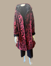 Load image into Gallery viewer, OOPERA  Reversible Spiraly Raincoat
