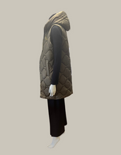 Load image into Gallery viewer, FUCHS SCHMITT  Hooded Long Vest
